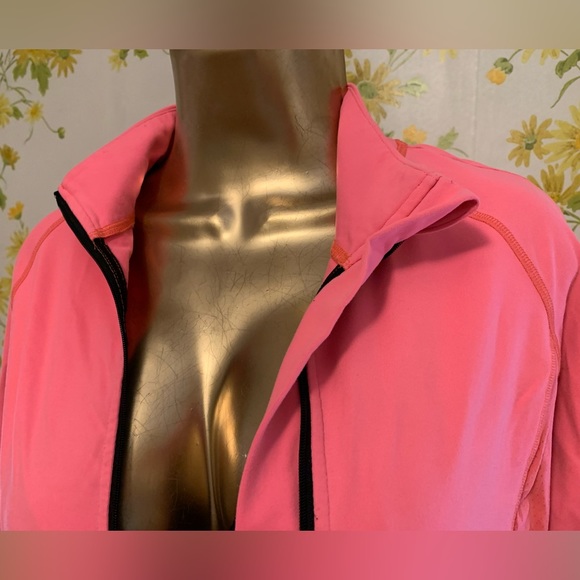 Victoria’s Secret VSX Sport Knockout Jacket size S/M - Picture 5 of 15